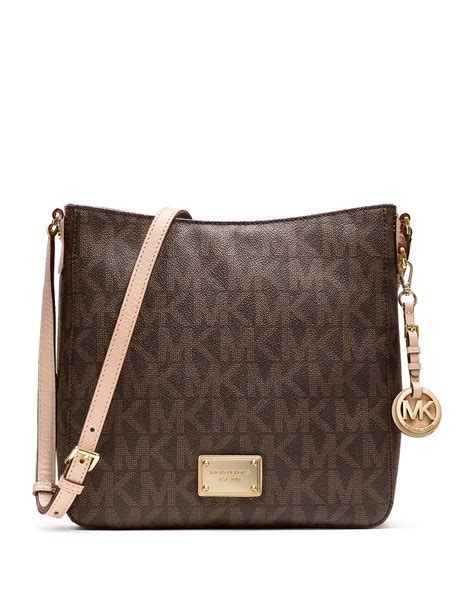 michael michael kors jet set logo messenger bag|Michael Kors jet set crossbody bag.